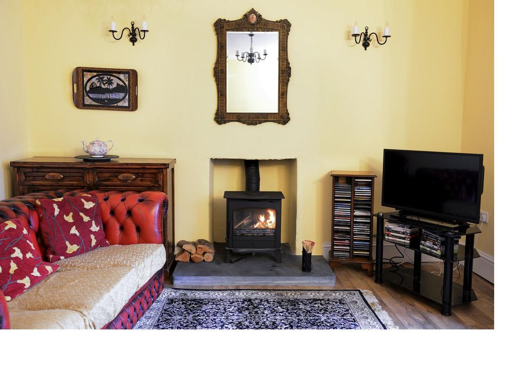 Steeple View Bed & Breakfast Newport  Bagian luar foto