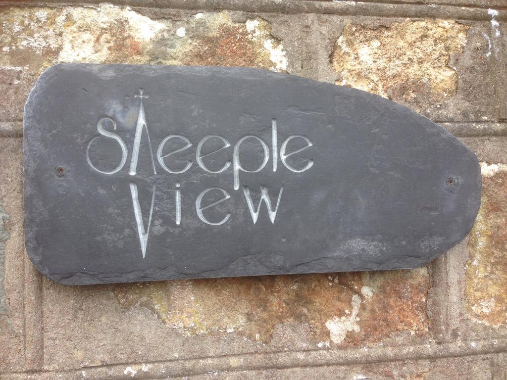 Steeple View Bed & Breakfast Newport  Bagian luar foto